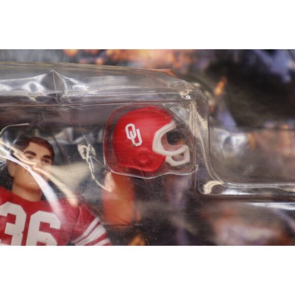 Starting Lineup Heisman Collection Steve Owens University Oklahoma 1969 Trophy - Picture 13 of 14
